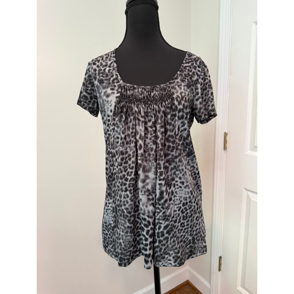 Dana Buchman Grey and Black Leopard Print Top
